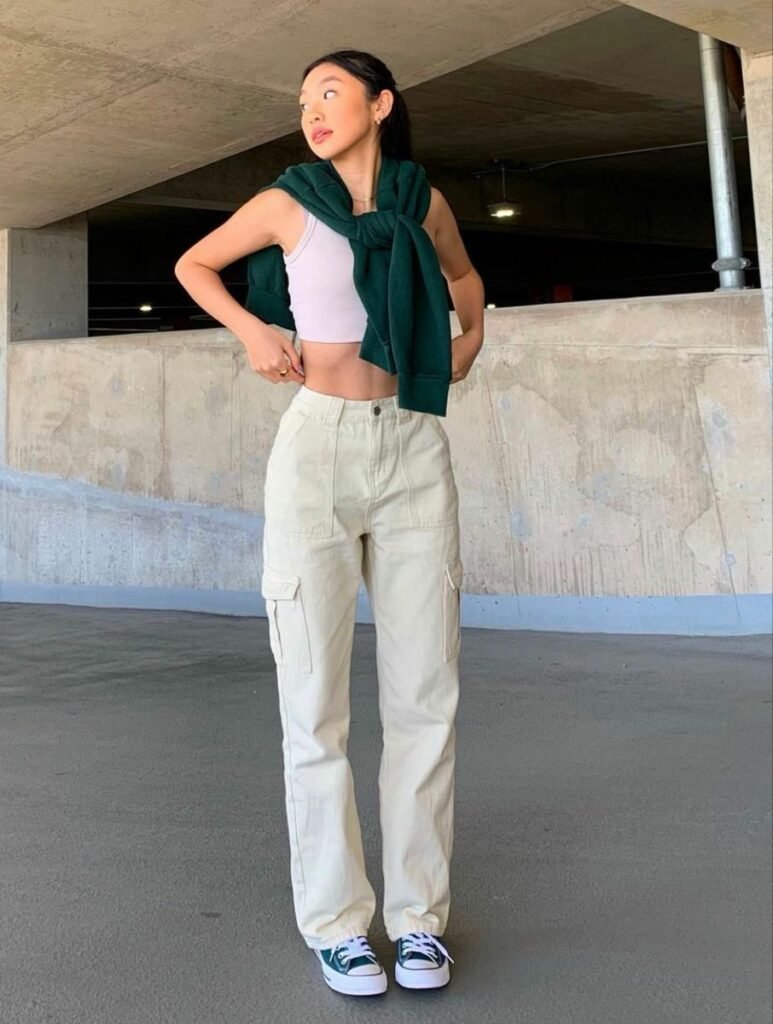 Pantalon cargo - Les grandes tendances mode de 2023 - We Are Stylish