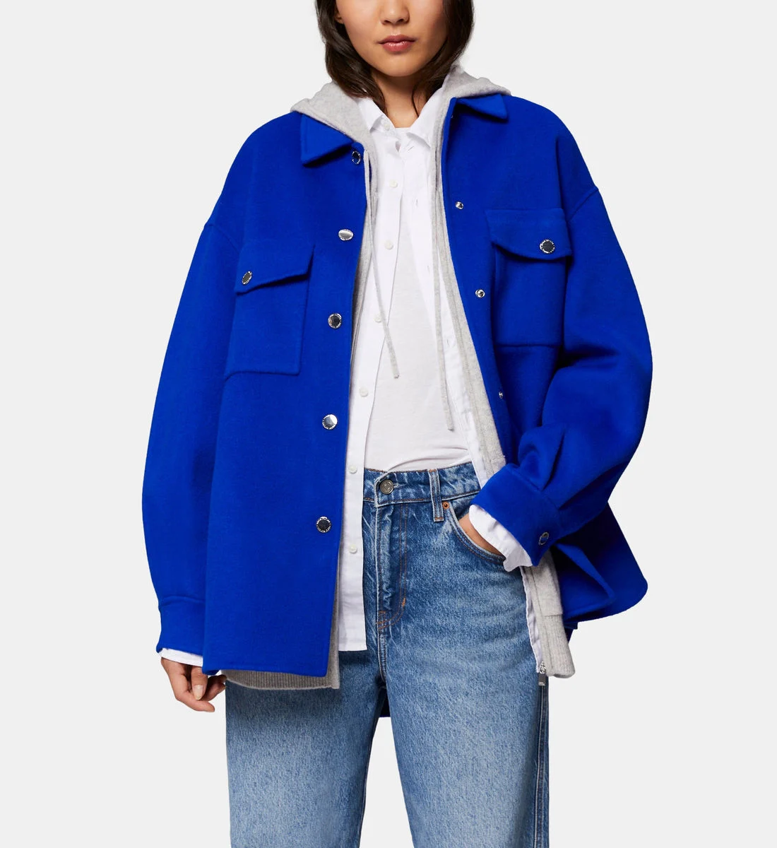 Quelles vestes porter avec une longue robe - We Are Stylish